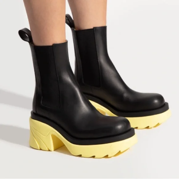 HP Veneta Black Lemonade ‘Flash’ Platform Chelsea Boot - Picture 1 of 10